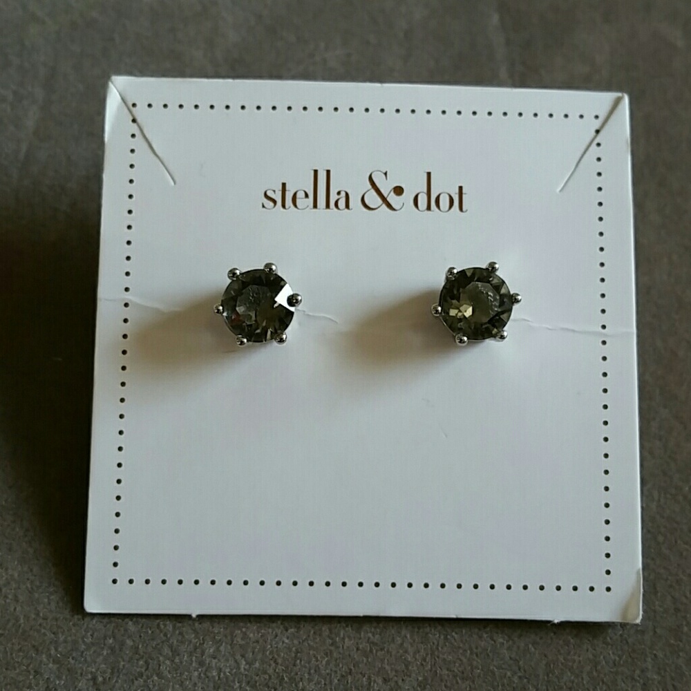 Stella & Dot Sparkle Studs in Smokey